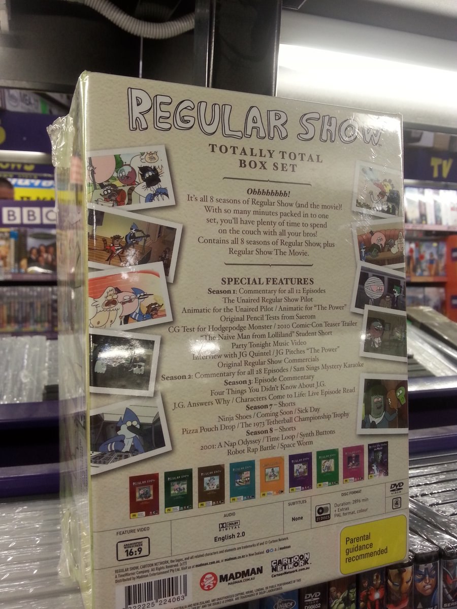 DVD бокс-сет со всеми сезонами Regular Show поступил в продажу! Но только в Австралии. И, увы, не на Blu-ray, как это было показано в самом сериале....