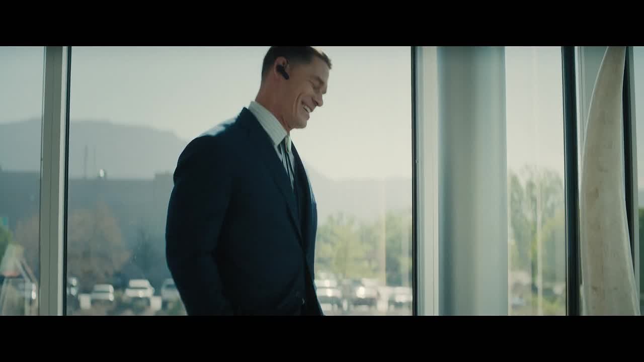 podieexal-treiler-coyote-vs-acme-premera-v-kinoteatrax-sostoitsia-v-avguste